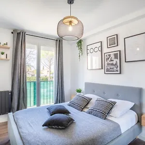  Appartement L'app'art -moderne&cosy -pradet Centre&proche Des Plages